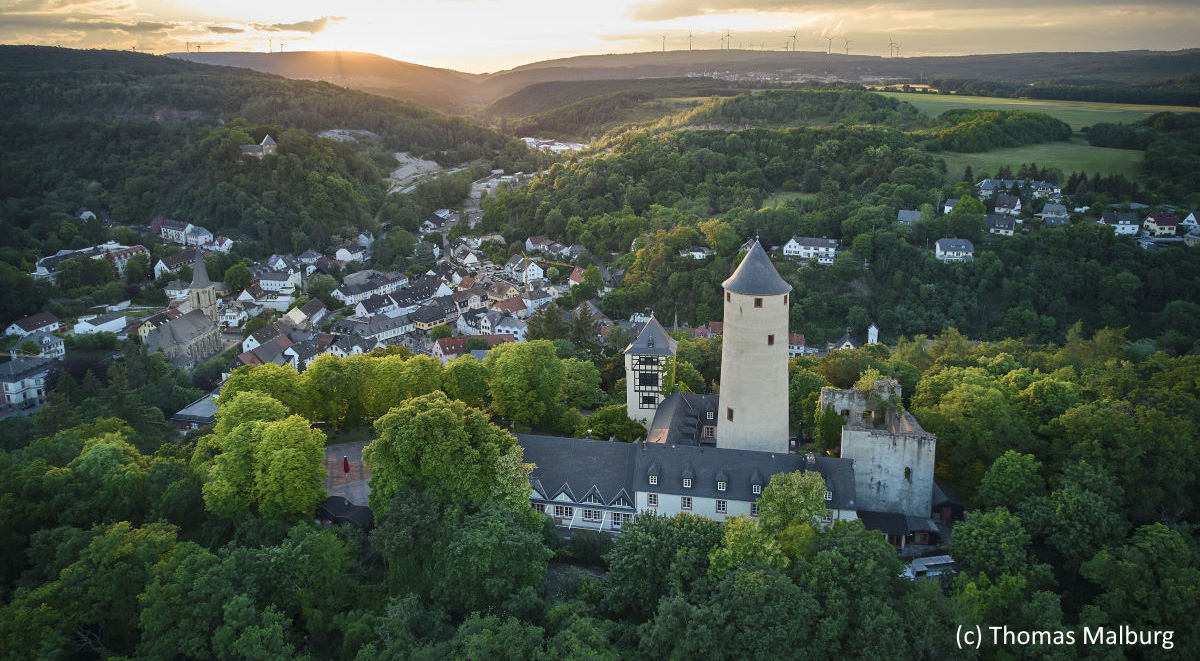 Luftbildaufnahme der Stromburg in Stromberg (Copyright Thomas Malburg)
